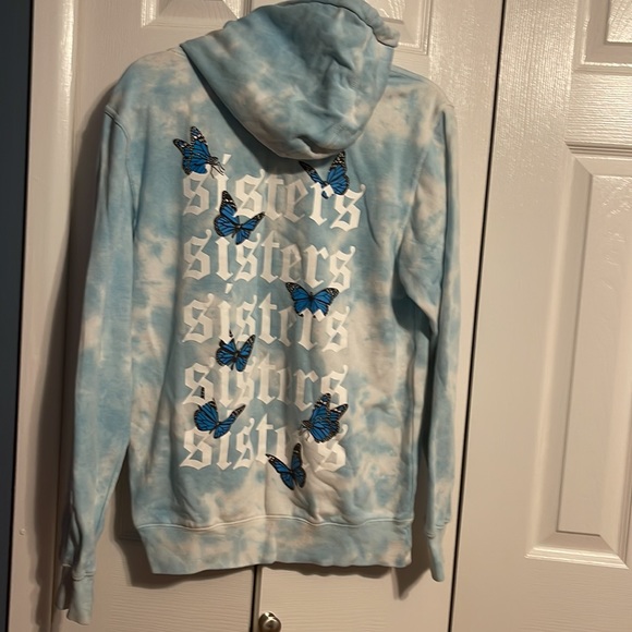 NWOT James Charles Sisters cloud butterfly tie dye sweatshirt in size small - Picture 5 of 5